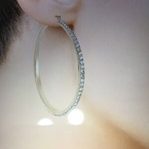 9 hoops NWT INC, Gold, cubic Zirconia, 2 1/2” Hoops